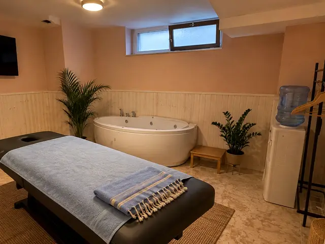 Jakuzili, bitkili geniş masaj odası — Mehterçeşme, Masaj Salonun
